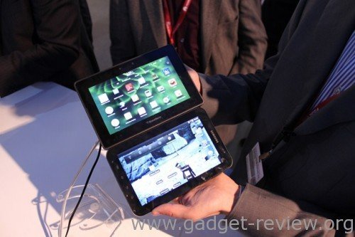 BlackBerry PlayBook VS Galaxy Tab
