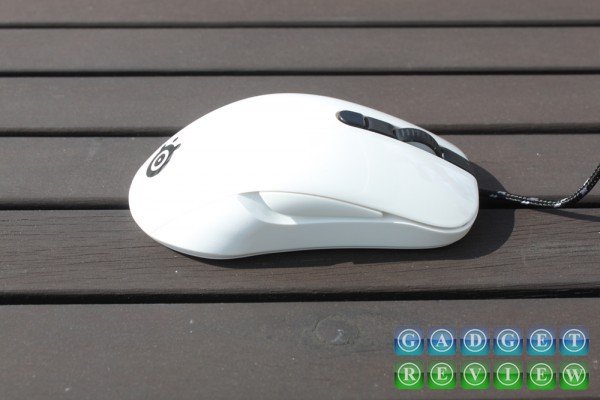 Steelseries Kana zijkant Steelseries Kana zijkant